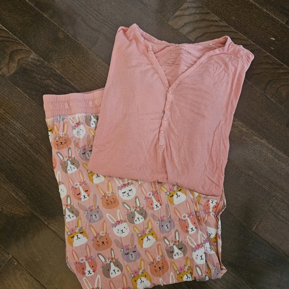 Little Sleepies Womens Boho Bunnies Pajamas  XL